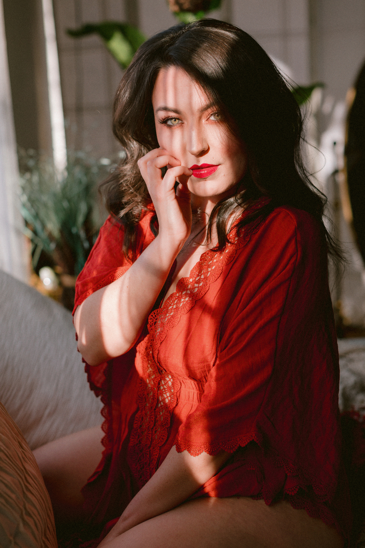 A bohemian boudoir session in Hayward California by SF Bay Area Photographer Heather Elizabeth